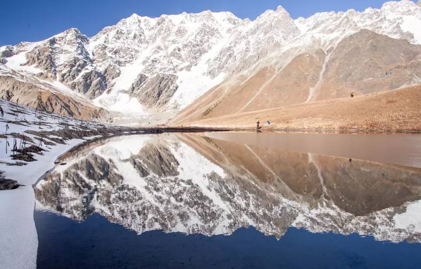 Shkhara glacier walk — Svaneti